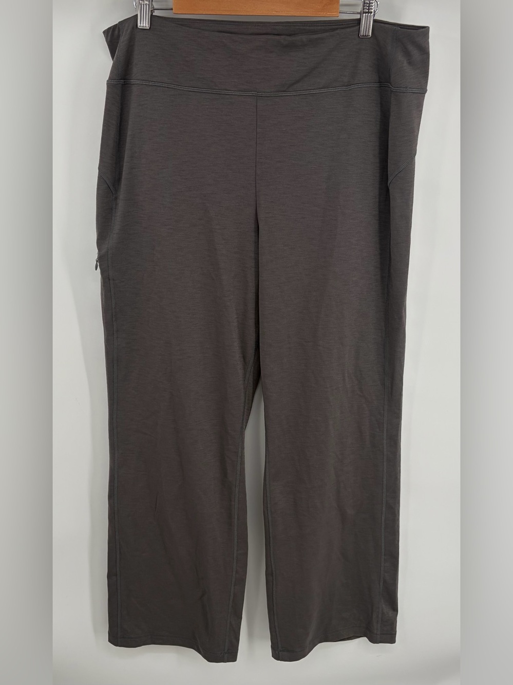 Duluth Trading Co NoGA heather gray classic relaxed leg pant women’s XL x 31